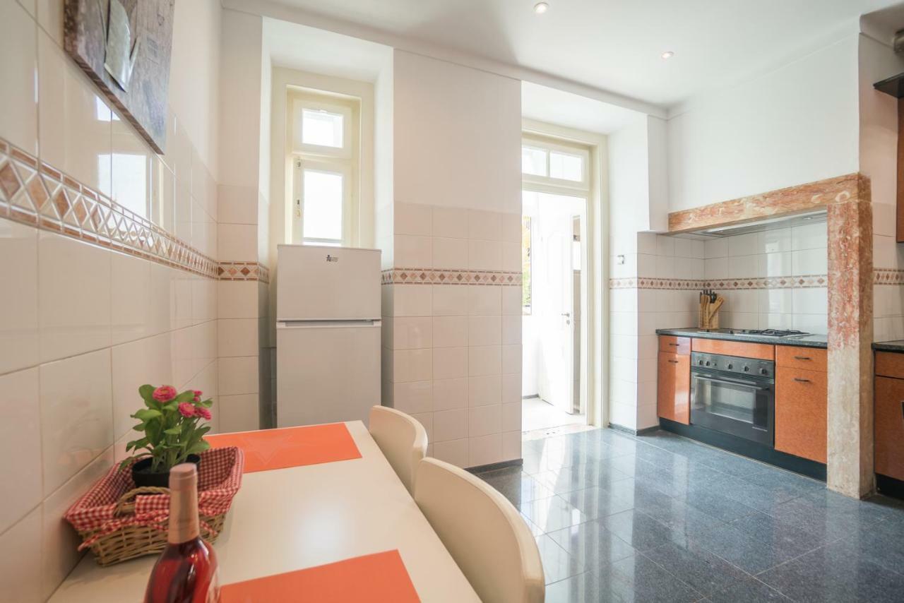 Campo Pequeno 3Bdr Apartment Lisbon Exterior photo